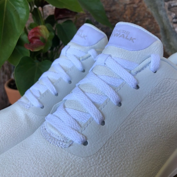 🆕 RARE Brand new Skechers women got walk sneakers - Picture 14 of 16